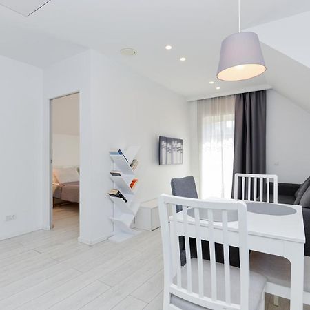 Apartment Amber White Nida Exterior photo